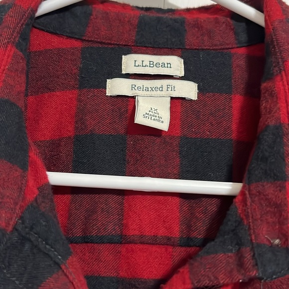 Womens LL Bean scotch plaid flannel shirt relaxed fit 1x. - Picture 2 of 6